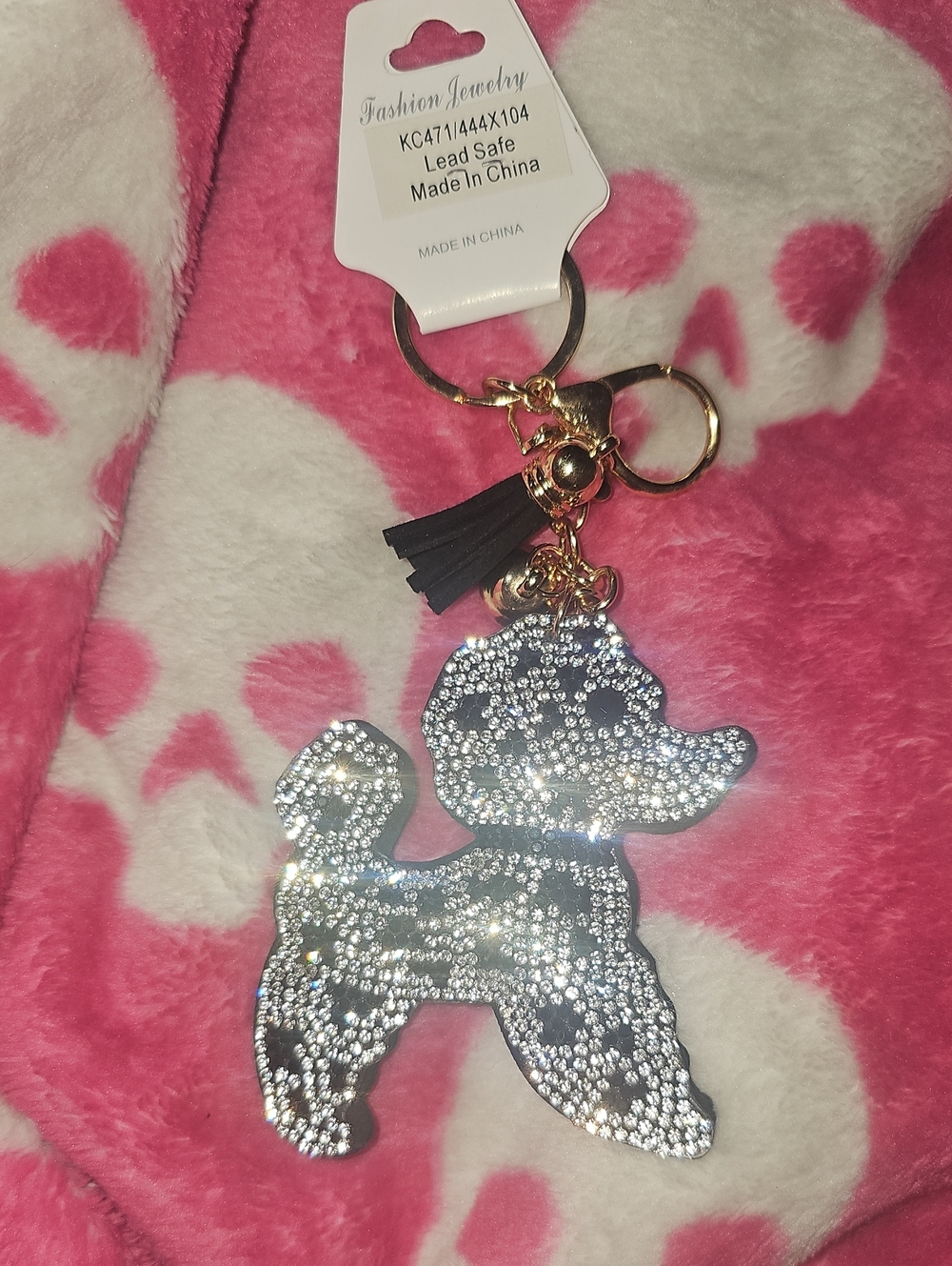 NWT RHINESTONE WHITE AND BLACK DOG Keychain